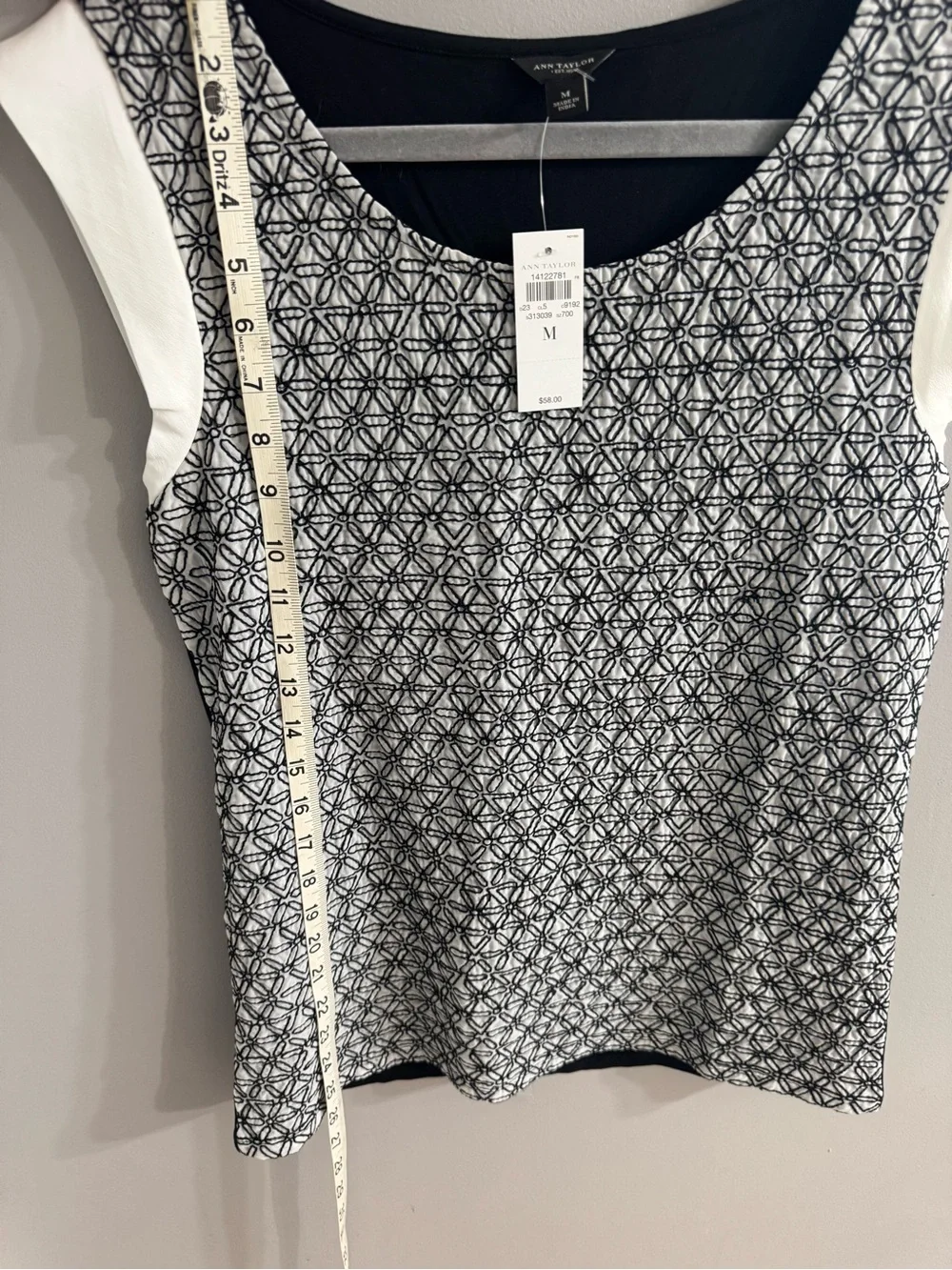 Black and White Geometric Cap-Sleeve Tank - Picture 5 of 5